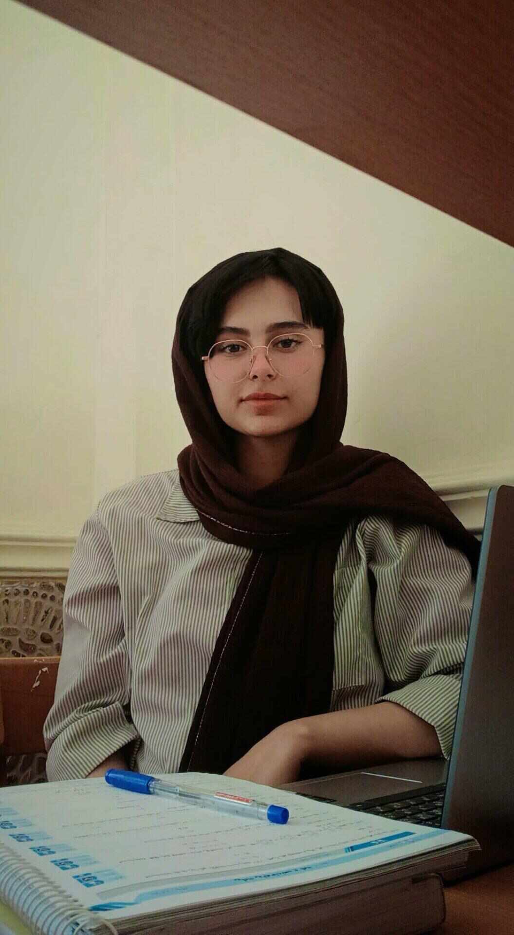 گفت‌وگو با قهرمان پیشرفت ؛ شاداب گراوند پایه نهم از کوهدشت
