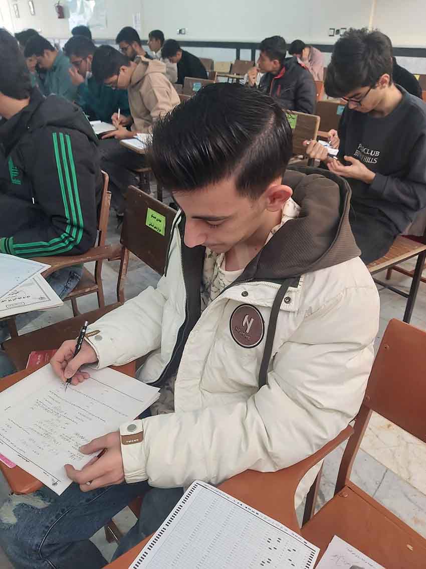 آرش خانجانی صفدر عضو باشگاه 1000 تایی‌ها با 1197 پاسخ صحیح