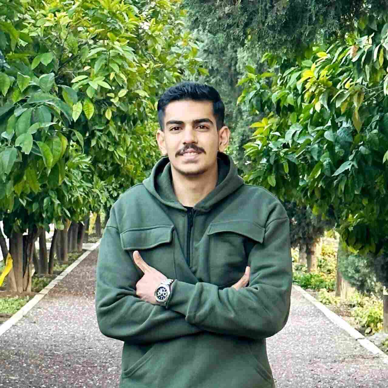 گفت و گو زهرا رفیق شیرزن با رتبه 28 کنکور تجربی(محمدعلی افسرده)