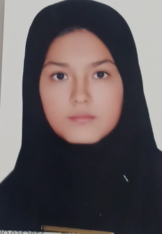 گفتگو با نفیسه زیرک دانش آموز قهرمان پیشرفت پایه دهم تجربی