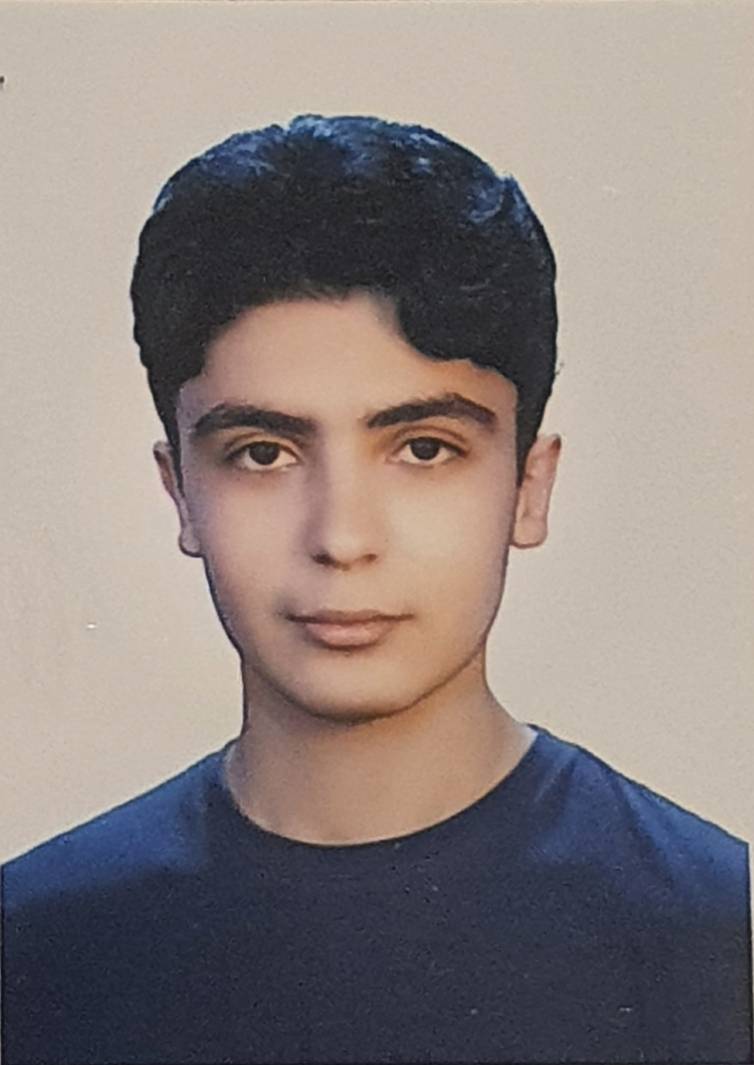 گفت و گو زهرا رفیق شیرزن با آریا غنمی دانشجو بیوتکنولوژی تهران