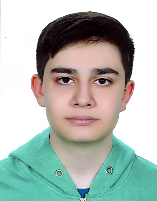گفت و گو شادمانی با رادین حسین فر قهرمان پیشرفت