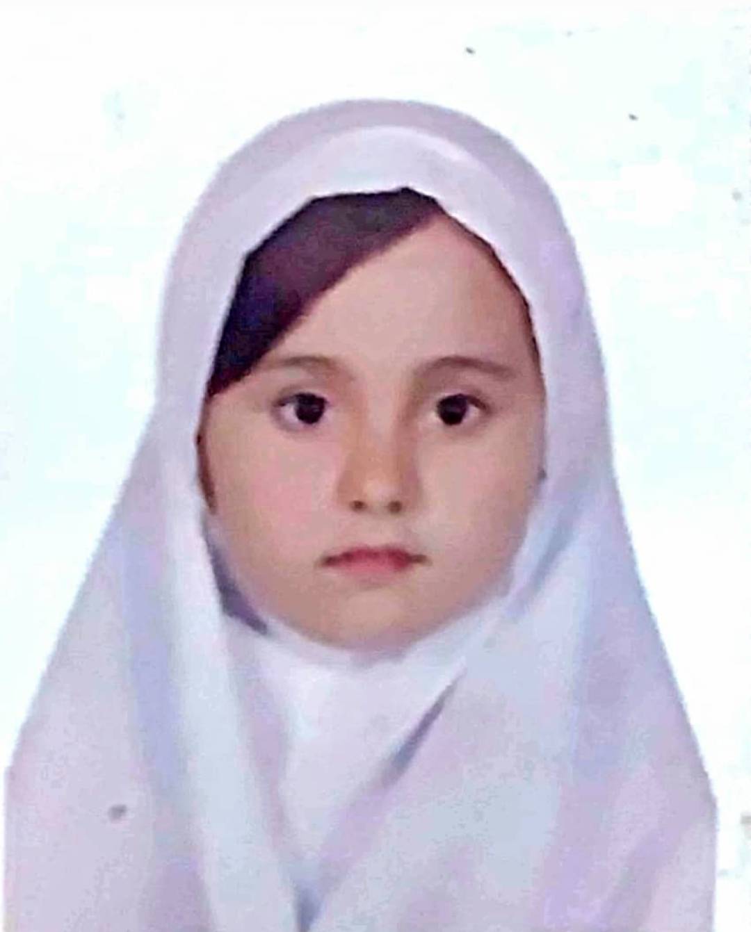 مصاحبه با النا بیننده؛ دانش‌آموز پایه ششم از شیراز