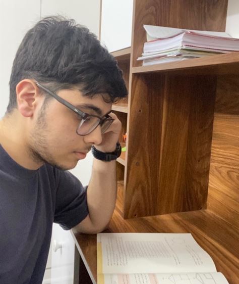گفت و گو با پرهام فدایی حسینی قهرمان پیوستگی دوازدهم ریاضی
