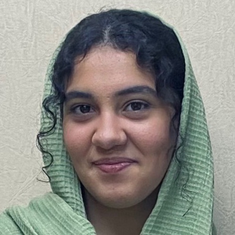 گفتگو و مصاحبه با فاطمه شهروی  دانش‌آموز  دوازدهم انسانی