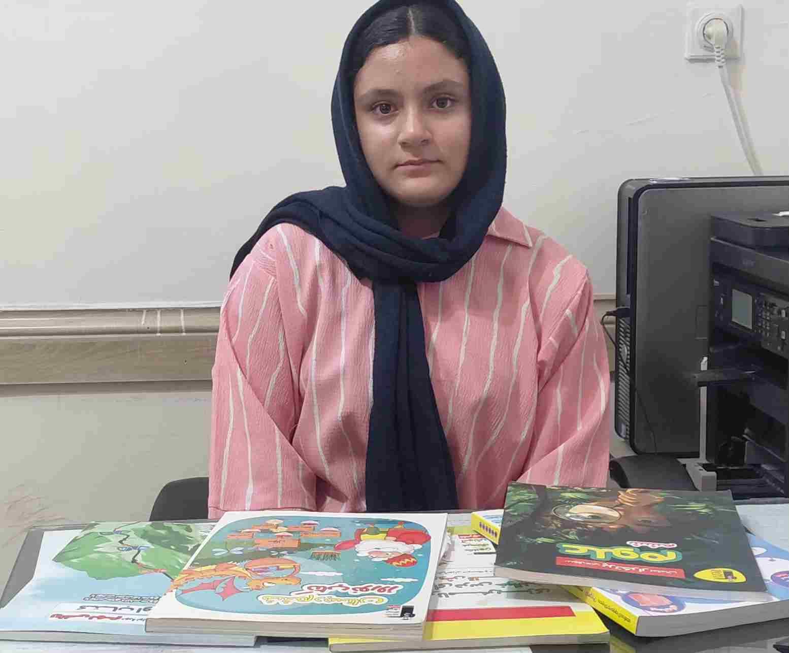 گفتگو با آیناز سلمانی؛ قهرمان پیشرفت از قوچان