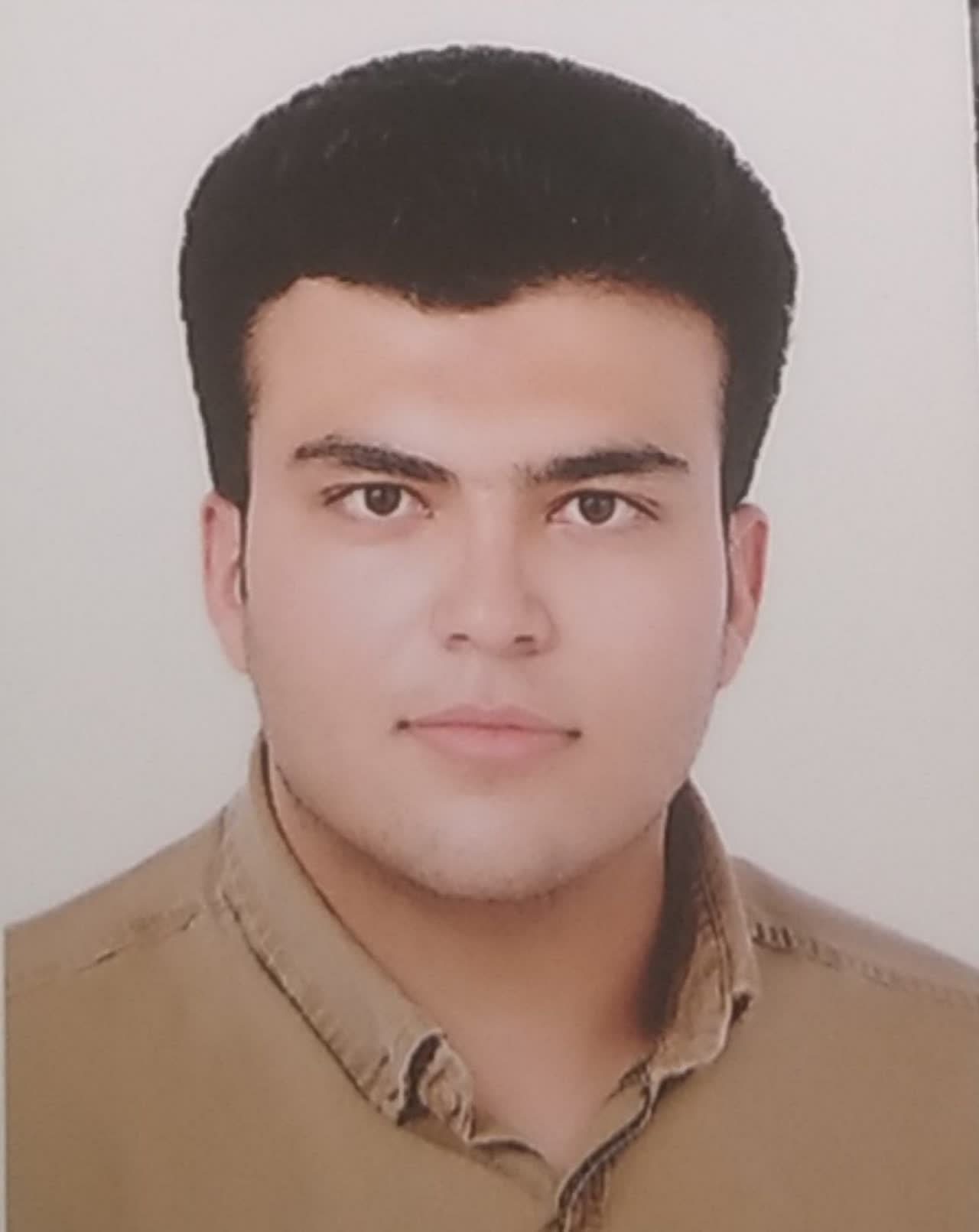 گفت و گو با هادی باطنی نژاد- دانش آموز قهرمان پیشرفت