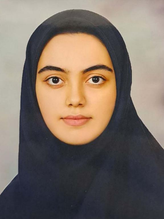 گفت و گو با ستایش عزیزی دانش آموز مقطع دوازدهم انسانی