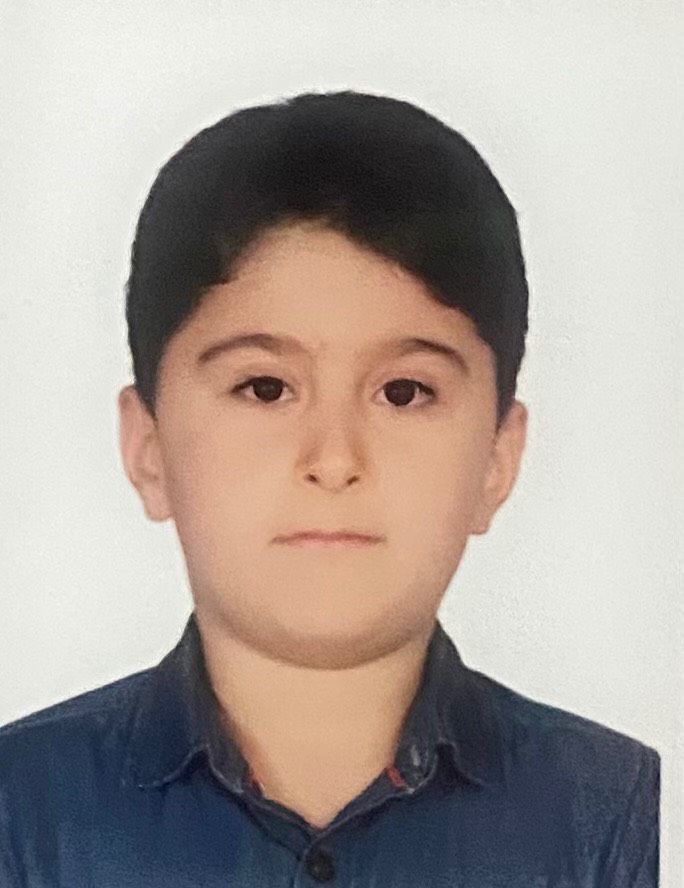 راه و روش رسیدن به قبولی مدارس سمپاد چیست؟ سخنی با طاها امیدیان
