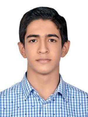 مصاحبه با فرهام نیکبخت؛ دانش‌آموز پایه دوازدهم تجربی از شیراز