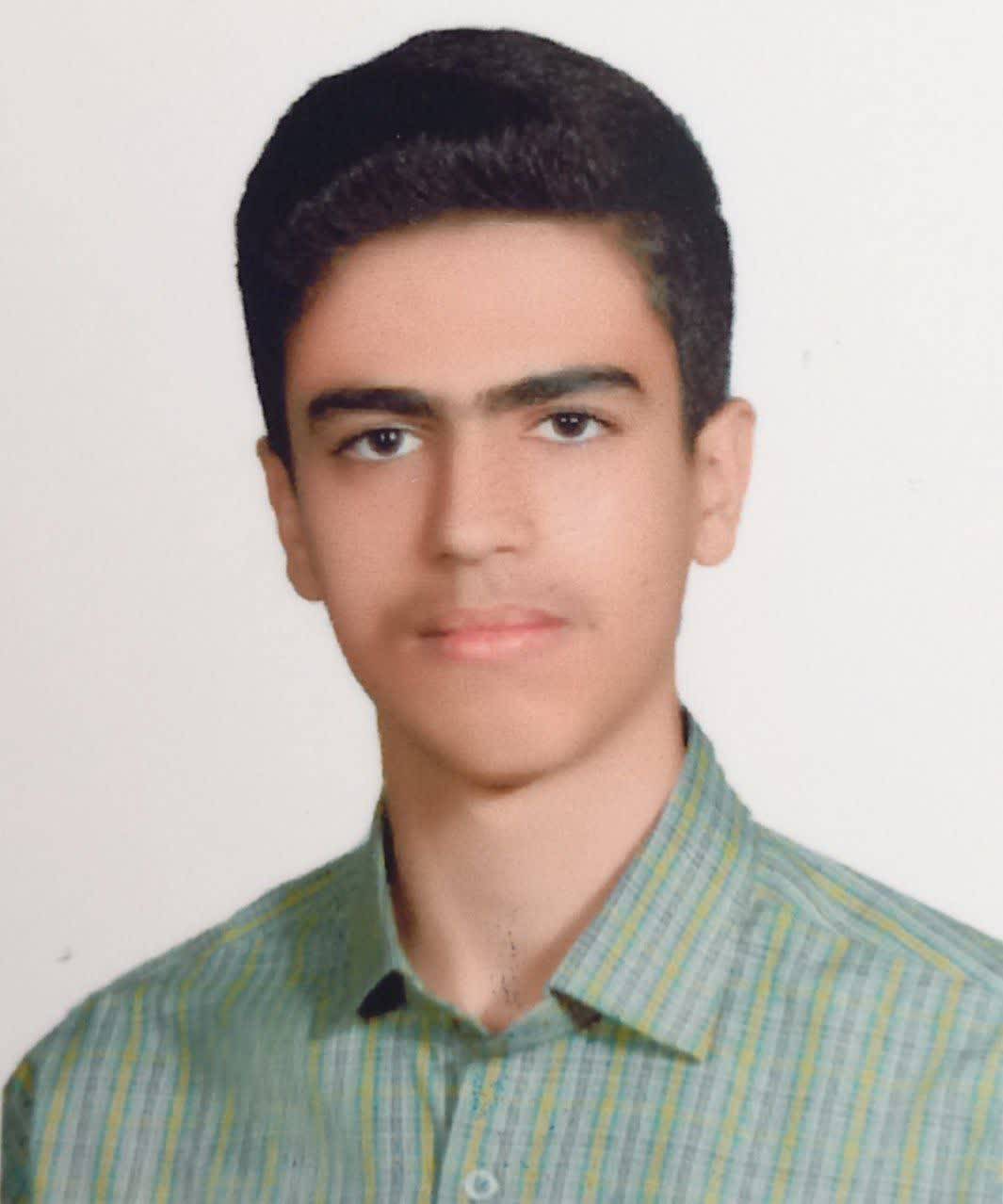 گفتگو با محمد صدرا میرزایی قبولی تیزهوشان پایه نهم از همدان یک