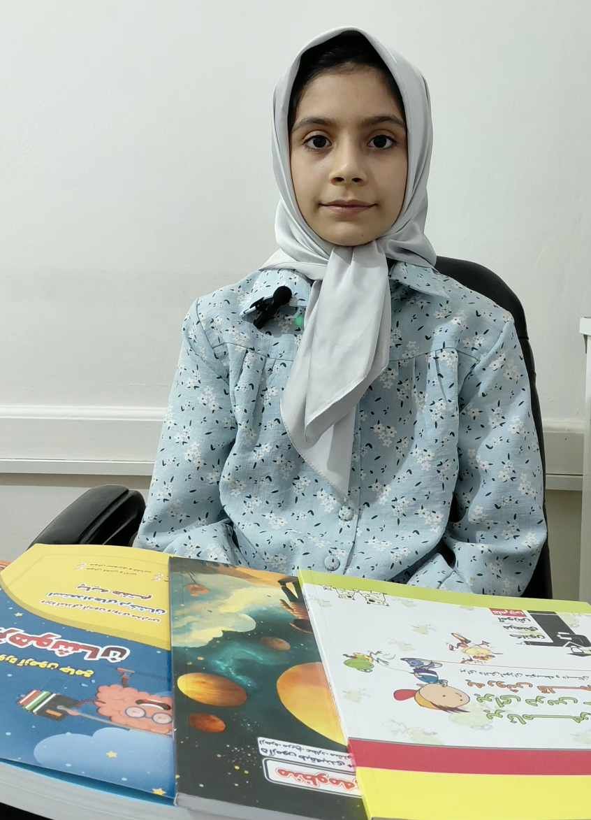 گفتگو با نرگس قشمشم؛ قبولی تیزهوشان پایه ششم