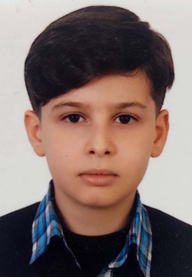 گفتگو با محمد نیکنام ؛ قبولی تیزهوشان هفتم از رشت