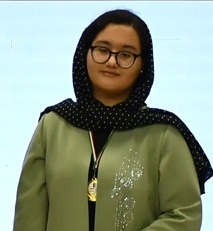 در جشن معدل‌های بالای 19 کنکوری‌ها: گفتگو با الینا اصغری فرد
