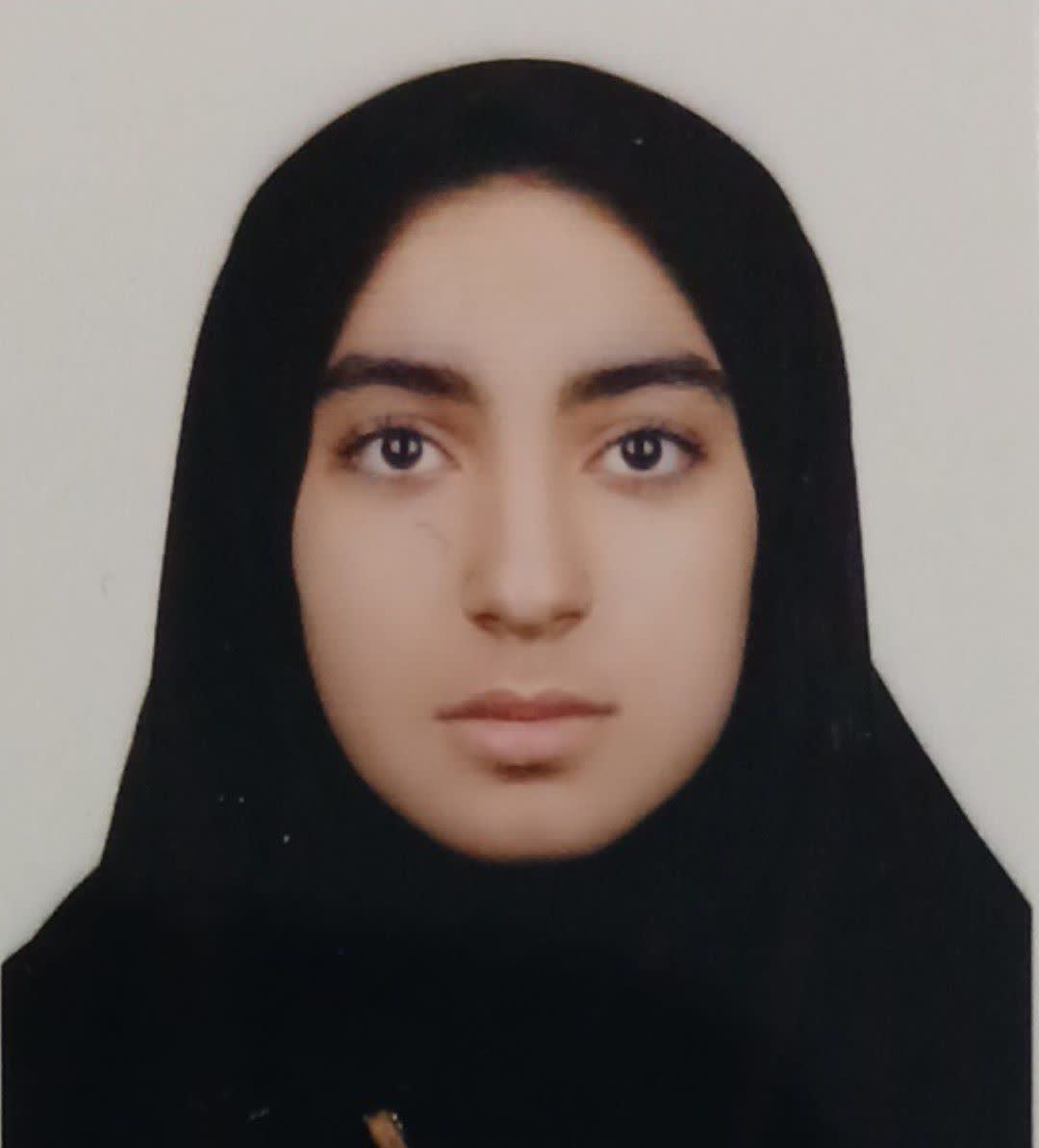گفتگو با ستایش نوروزی پایه دهم تجربی از ایلام1