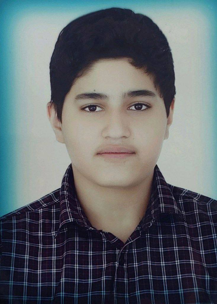گفت و گو با آراد نجارزاده دانش آموز پرتلاش پایه یازدهم ریاضی