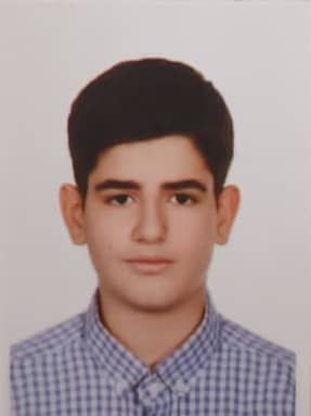 گفت و گو محمدعرفان حسین زاده دانش آموز پرتلاش پایه یازدهم انسانی