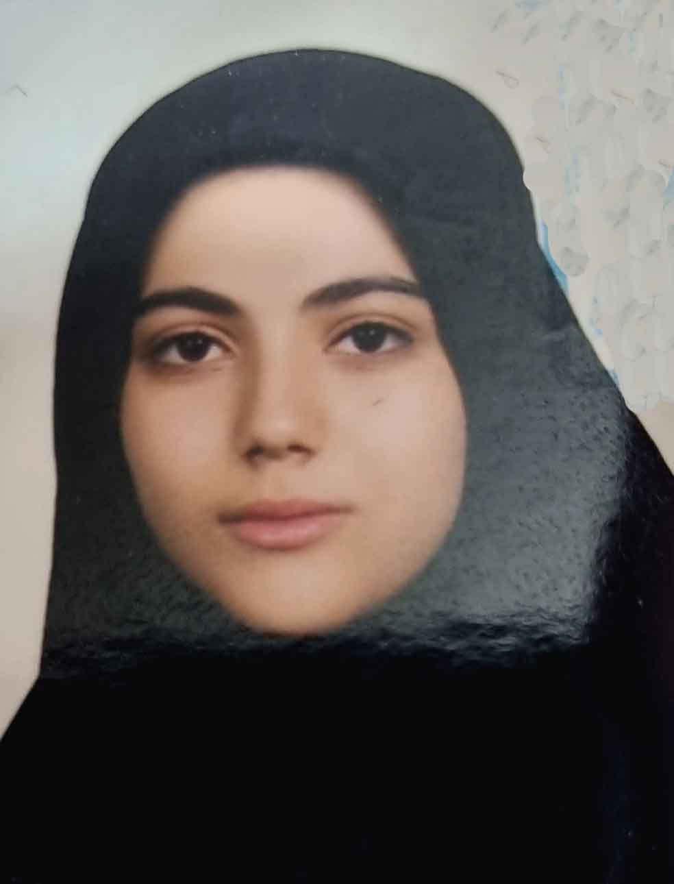 گفت و گو با روژینا قاسمی؛ از پیش‌خوانی تابستان تا مهارت تست‌زنی