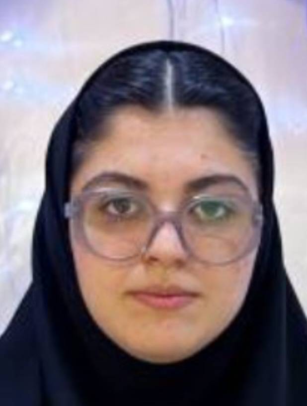گفتگو بانازنین زهرافتح الهی دانش آموزپیشرفت قهرمانان پایه12تجربی