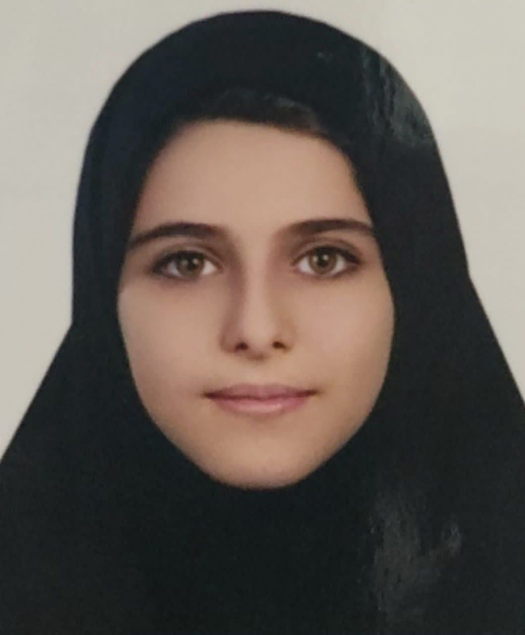 گفتگو با دانش آموزطلا آفریده قبولی نمونه