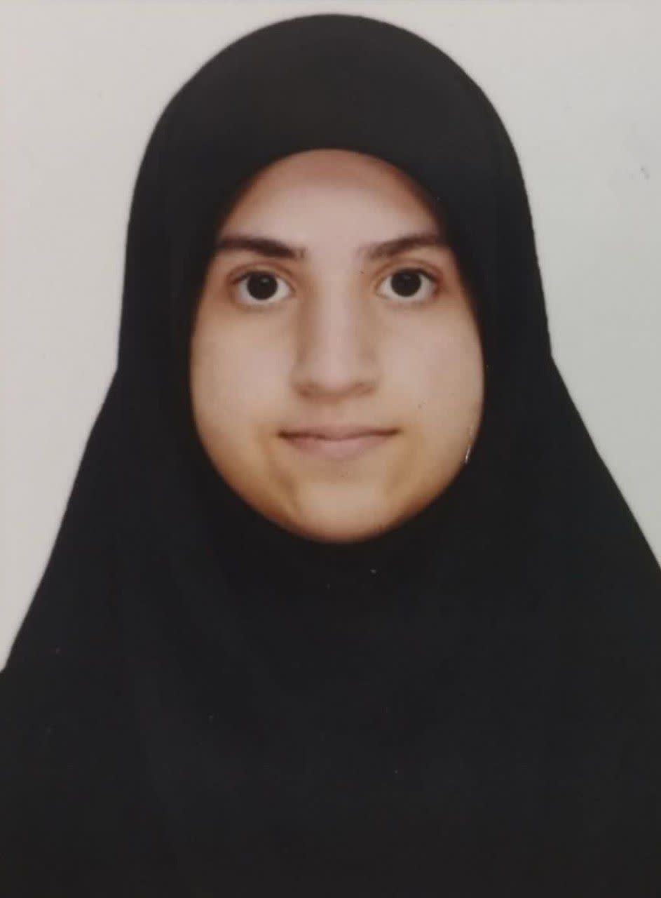 گفت‌وگو با زینب آزادی، دانش‌آموز دوازدهم انسانی