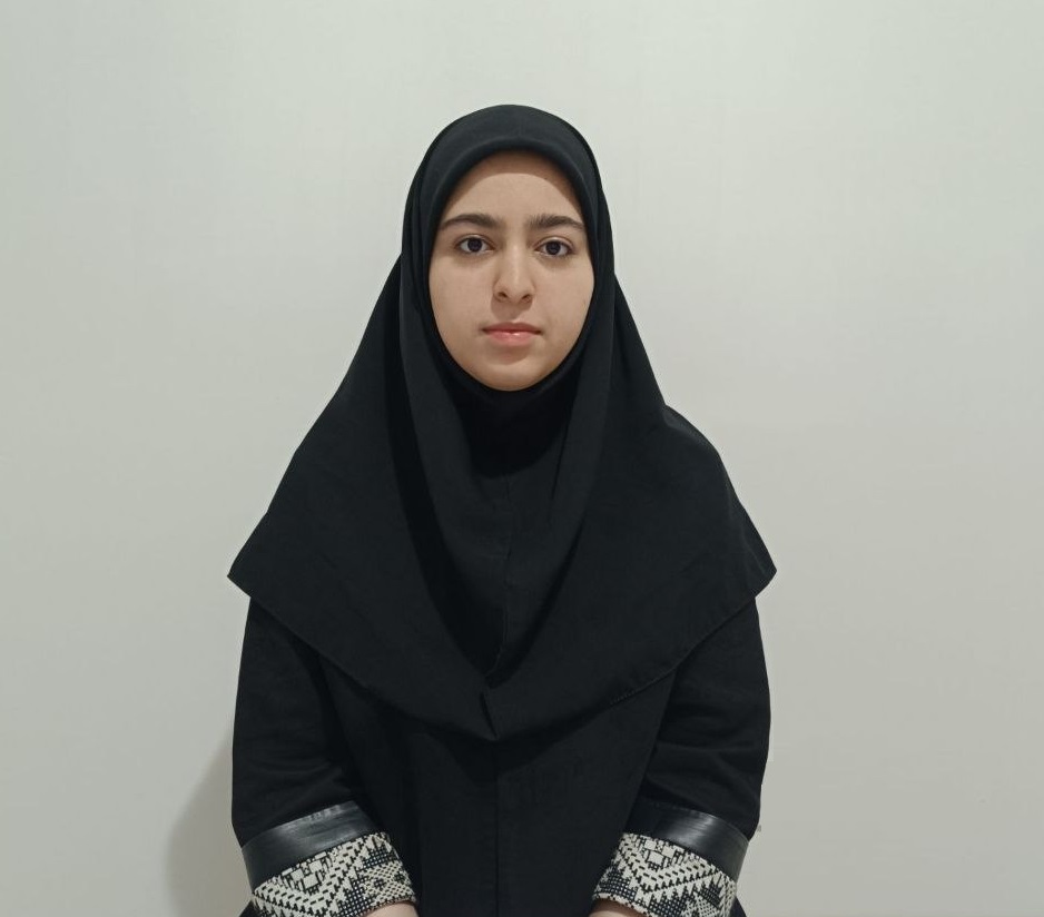 مصاحبه با هانیه گل‌زاری، یازدهم انسانی از لاهیجان