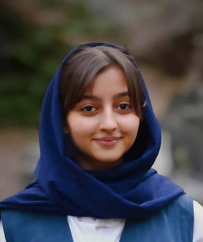 مصاحبه با محیا کرمی قهرمان پیوستگی دوازدهم انسانی