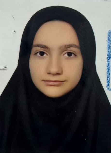 ستایش حسینی؛شروعی هدفمند در پایه دهم با تمرکز بر یادگیری عمیق