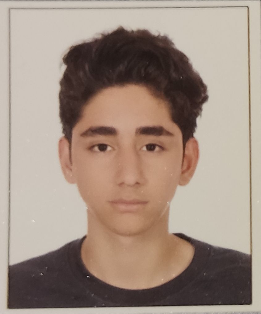 گفتگو با رتبه برتر کنکور محمد رضا عبیری دوازدهم تجربی