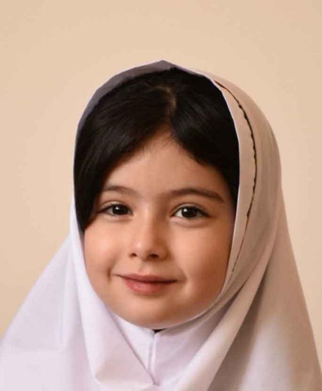گفتگو با آسنا حسامی؛ با اراده و پشتکار در مسیر تیزهوشان