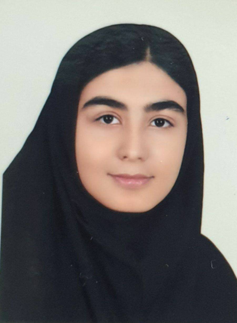 گفت و گو با مهدیس رضائی  رتبه 177 رشته تجربی از مرند