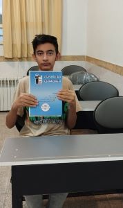 گفتگو با علیرضا ترکی قهرمان پبشرفت پایه نهم از شهرکرد