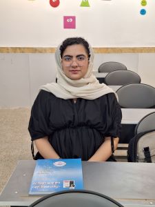 گفتگو با ستایش حسینیان قهرمان پیشرفت یازدهم ریاضی از شهرکرد
