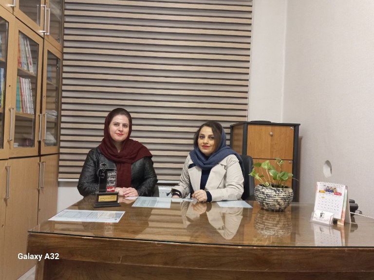 گفتگو با سمیه محمدپور پشتیبان قهرمان پیشرفت درسی متوسطه2