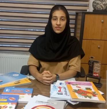 گفتگو با باران شیخ احمدی پایه نهم  قبولی تیزهوشان از سنندج