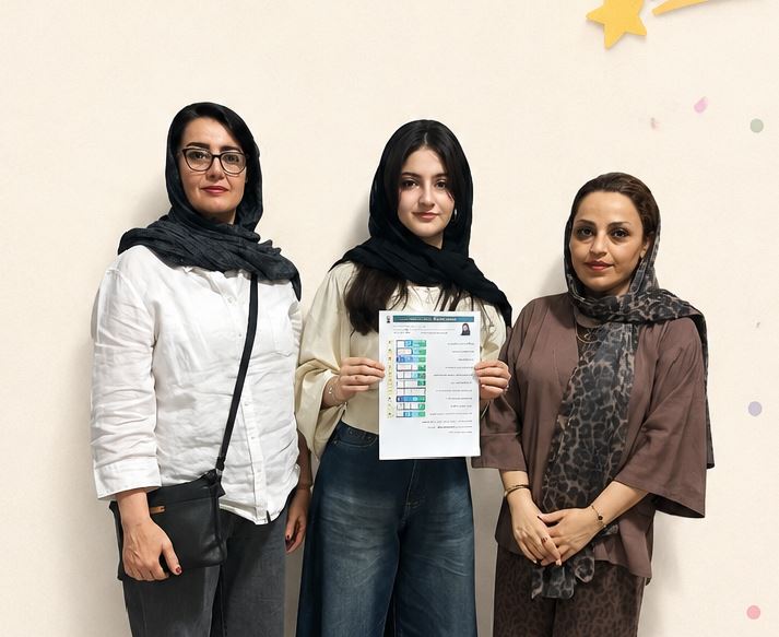گفتگو با الین بهاری قبولی نمونه دولتی پایه نهم  از سنندج