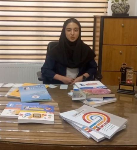 گفتگو با درسا وکیلی پایه نهم  قبولی تیزهوشان از سنندج