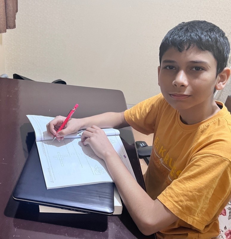 گفتگو با محمد حسین اکبری قهرمان پیشرفت از اهواز