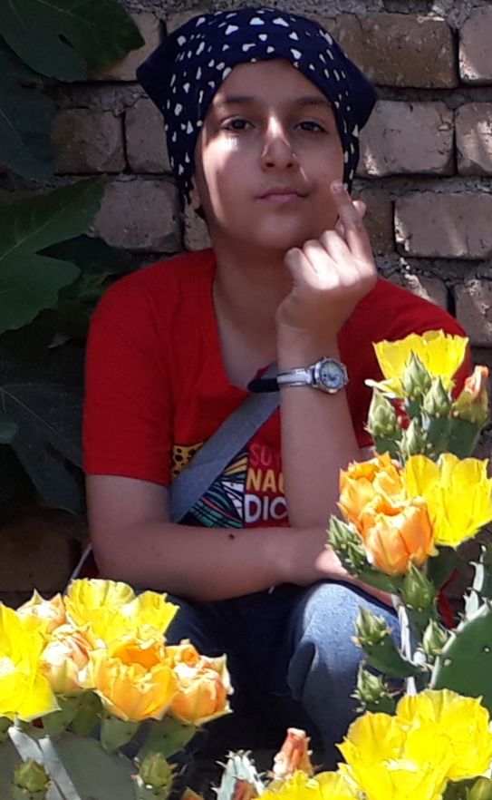 گفتگو با حوریا حسینی چگنی؛سوم دبستان ،من و برادرم قهرمان پیوستگی