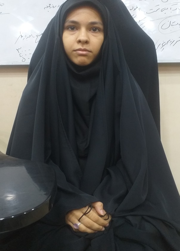 گفت و گو با حدیثه اسدی، عضو باشگاه پانصدتایی‌ها از اراک