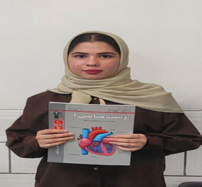 گفت و گو با مهسا حاج علی بیگی عضو باشگاه پانصدتایی از اراک