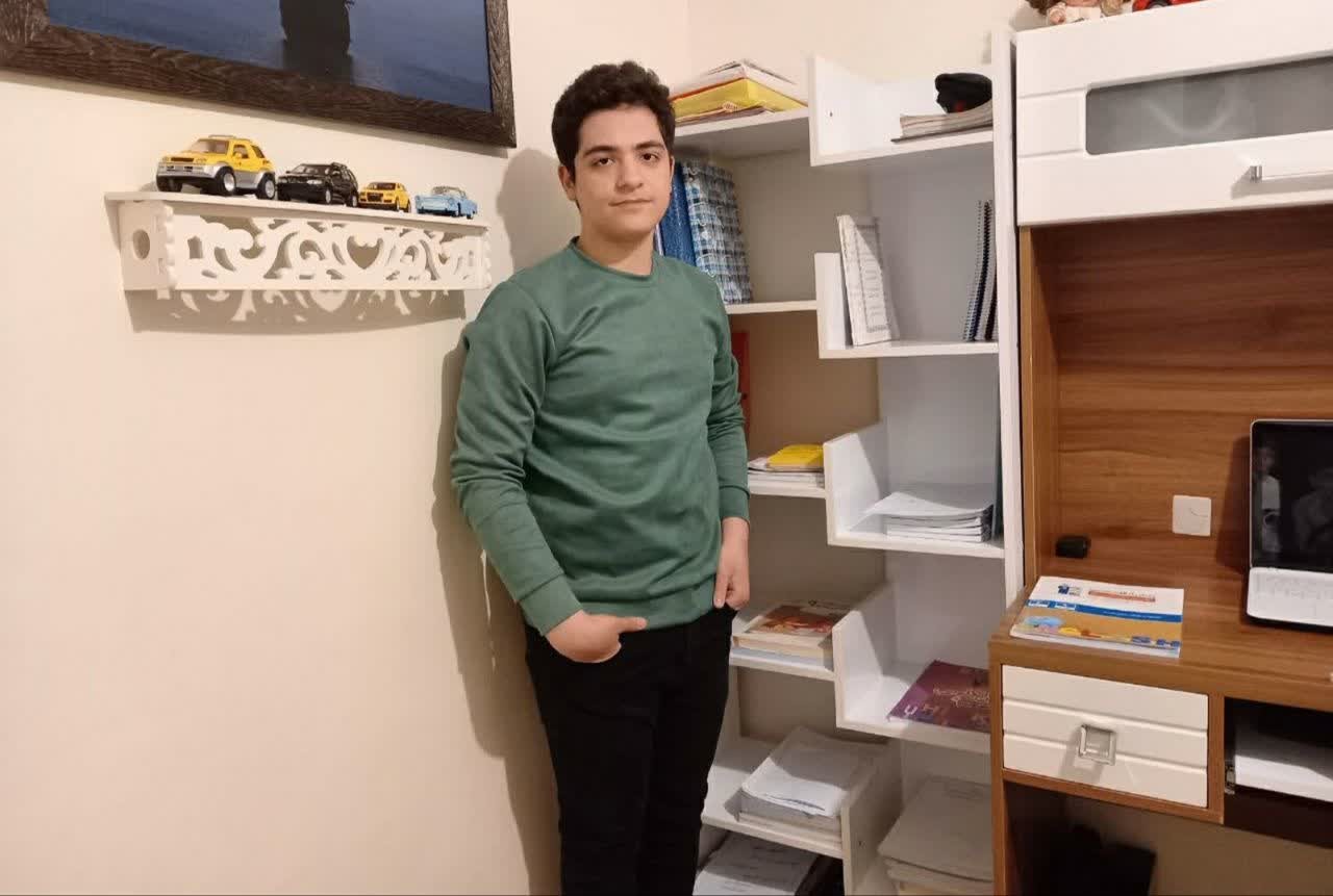 گفتگو با اشکان توکلی ،  از سوم ابتدایی تا قبولی در تیزهوشان