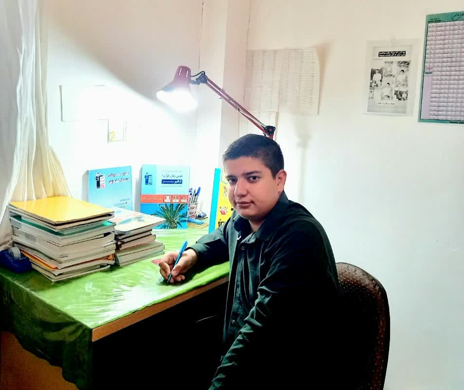 گفتگو با حسین عیخانی ،پاسخ به 500 سوال صحیح