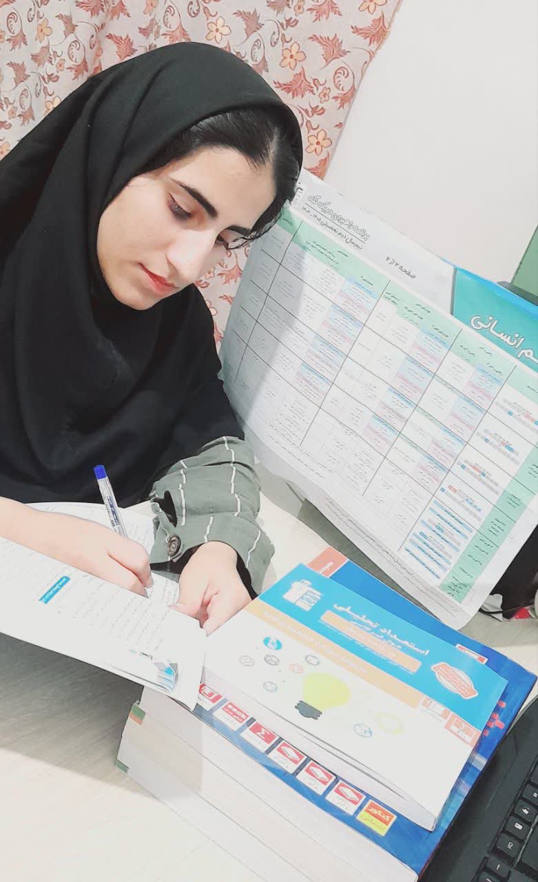 گفتگو با فروزان امیدی ؛ قهرمان پیشرفت 1404