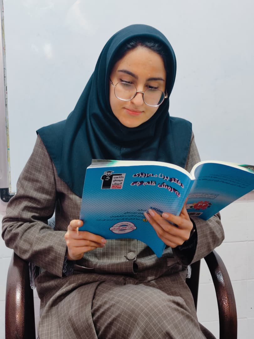 گفتگو با پریسا نیروبخش ؛ پشتیبان برتر 1404