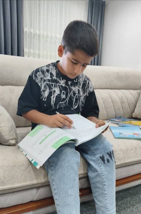 گفت و گو با قهرمانان پاییز