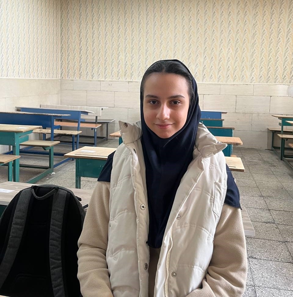 گفت و گو با عطرین مهتابی قهرمان پیوستگی در آزمون‌ها از کرج