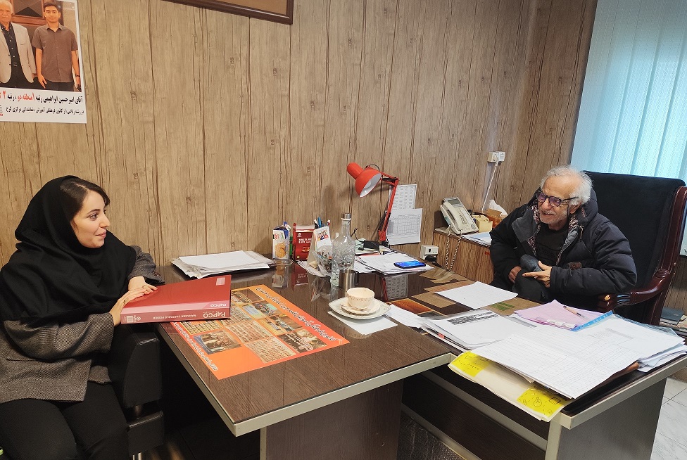 گفت و گو با فاطمه منیری مدیر برتر گروه دبستان و متوسطه 1 از کرج