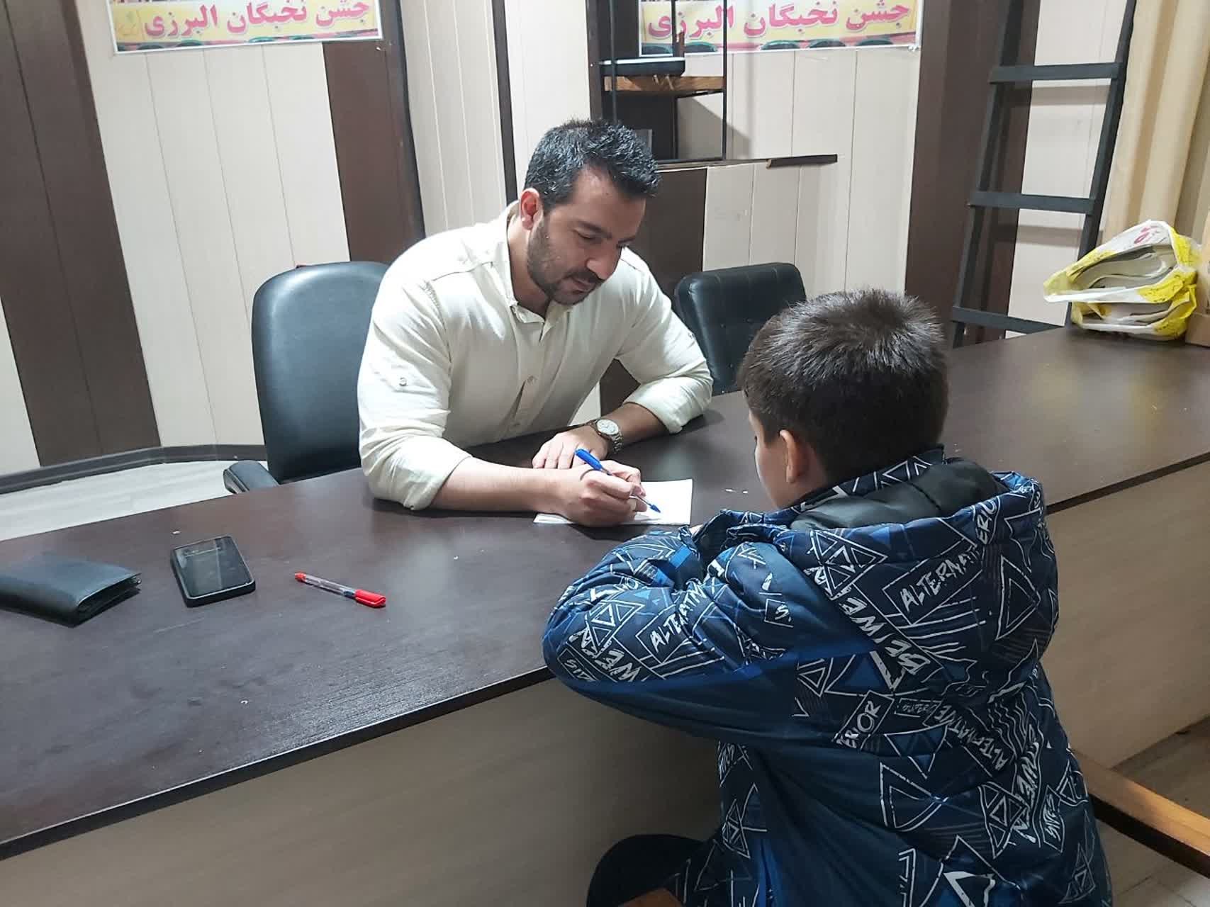 گفت و گو با کوروش توسلی قبولی تیزهوشان از کرج