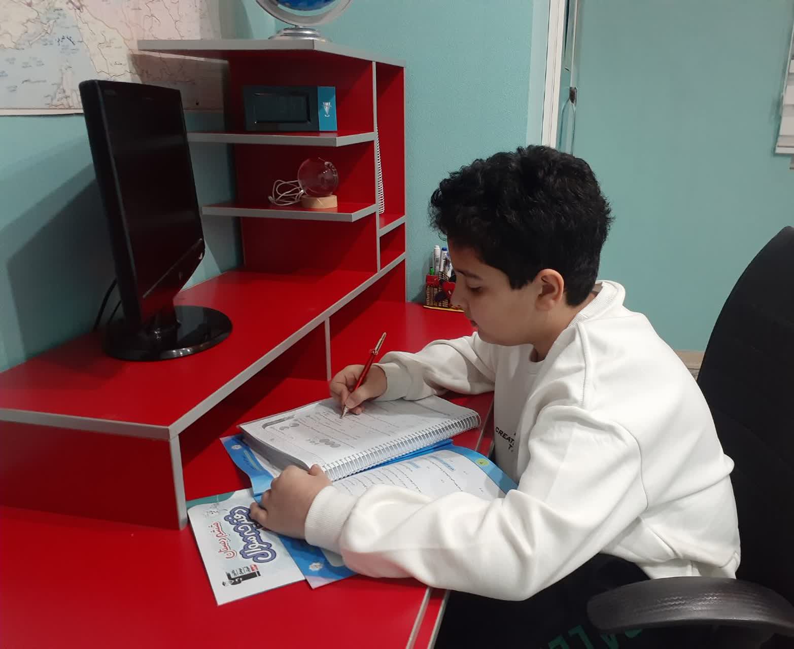 گف و گو با  علی پزشکی قهرمان مهر ماه ششم از میانه